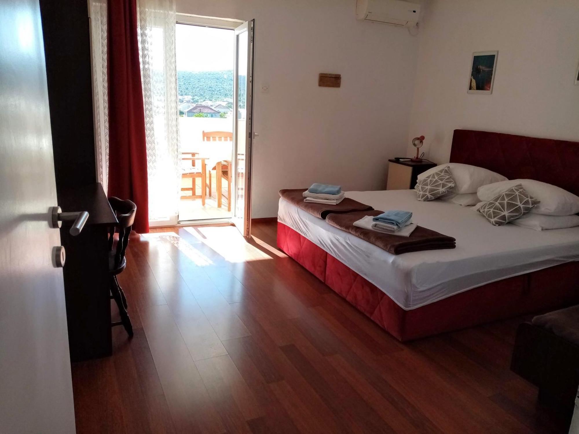 Apartments Franjic Vinišće Zewnętrze zdjęcie